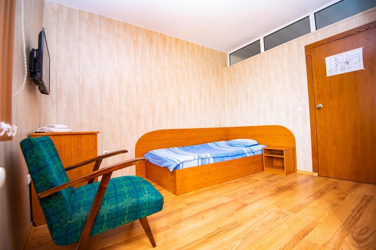Nadezhda Aparthotel Razlog Exterior foto
